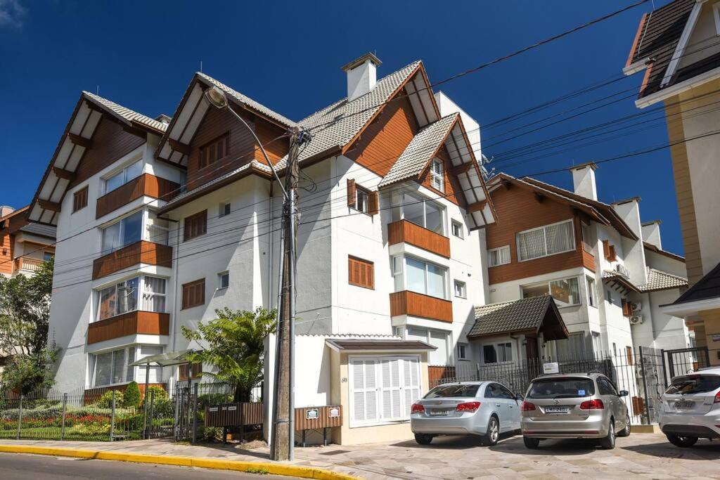 Apartamento Completo No Coracao De Грамаду Екстер'єр фото